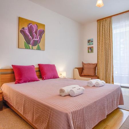Cozy One-Bedroom Apartment With Nature View By Flat Mаnager Разлог Экстерьер фото
